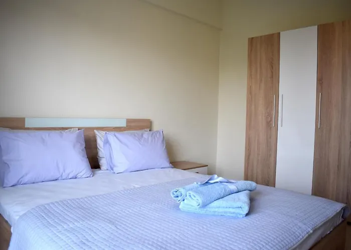 Absolute Apartment