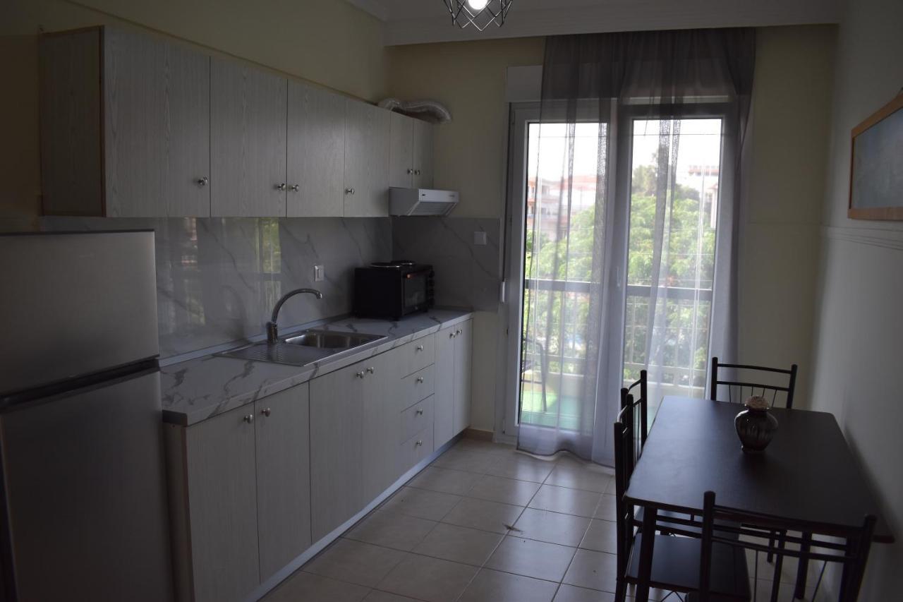 Absolute Apartment *