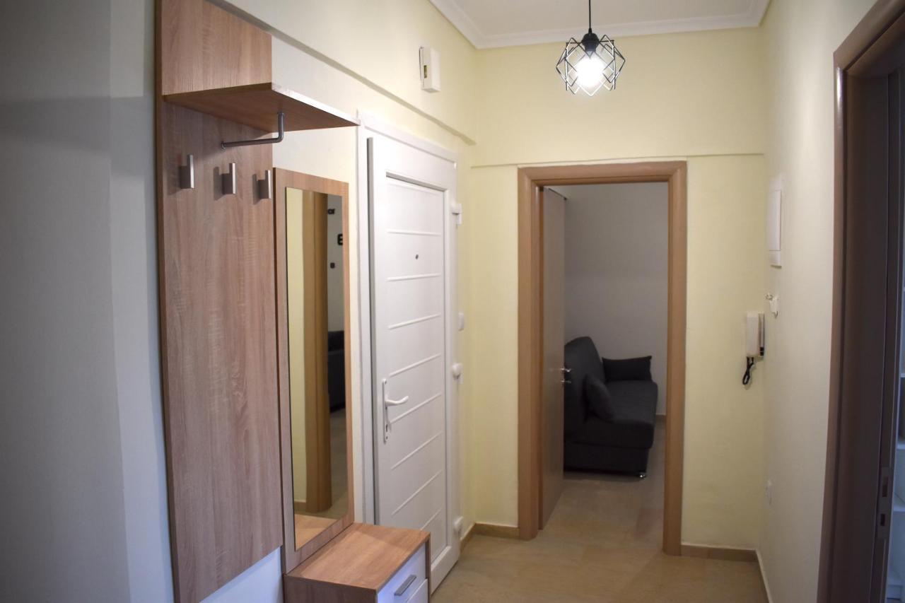 Absolute Apartment *